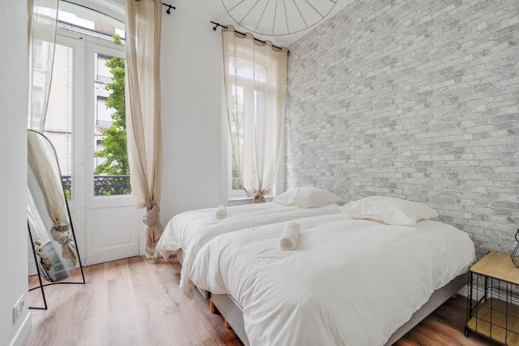 Grand Appartement «  City » Spacieux Et Moderne 생테티엔 외부 사진